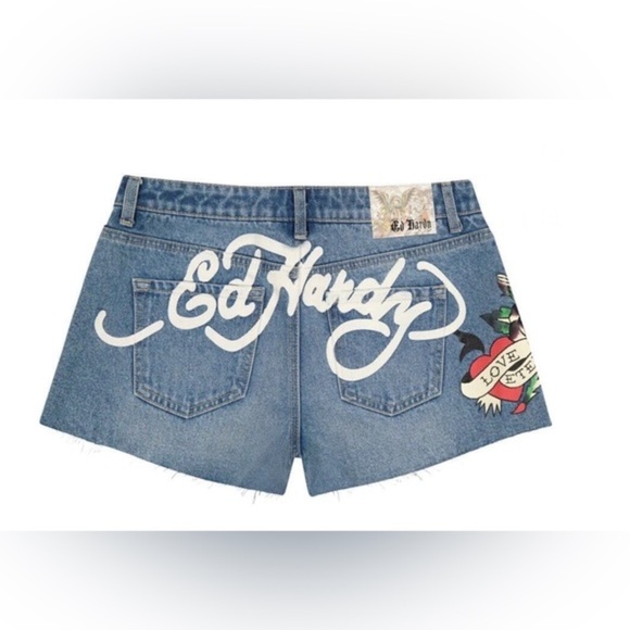 Ed Hardy Love Eternal Light Vintage wash raw hem jeans Shorts WEHD8000-4 size XL - Picture 6 of 6